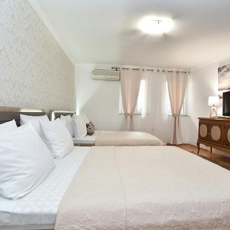 Palm Square 1 Old Town Apt Lejlighed Budva Eksteriør billede