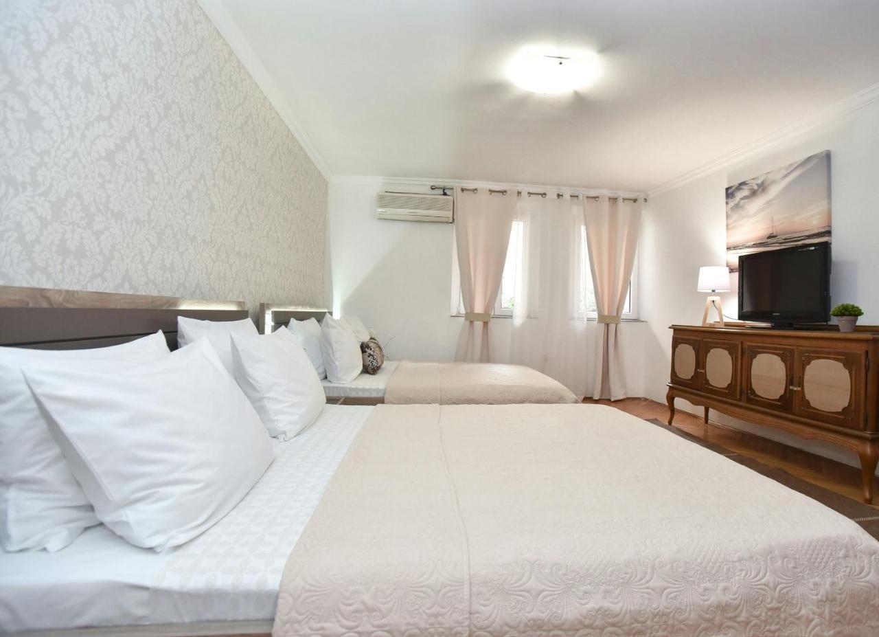 Palm Square 1 Old Town Apt Lejlighed Budva Eksteriør billede